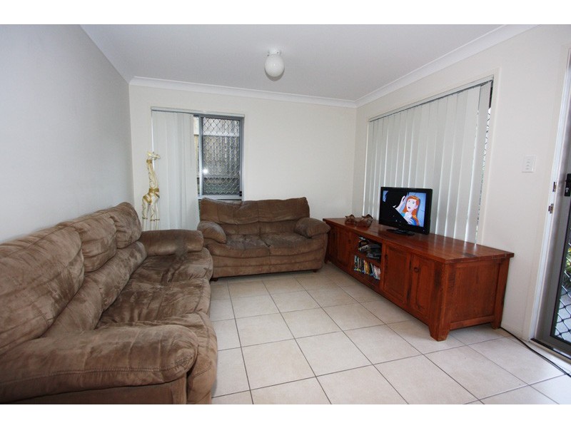 Pacific Pines QLD 4211