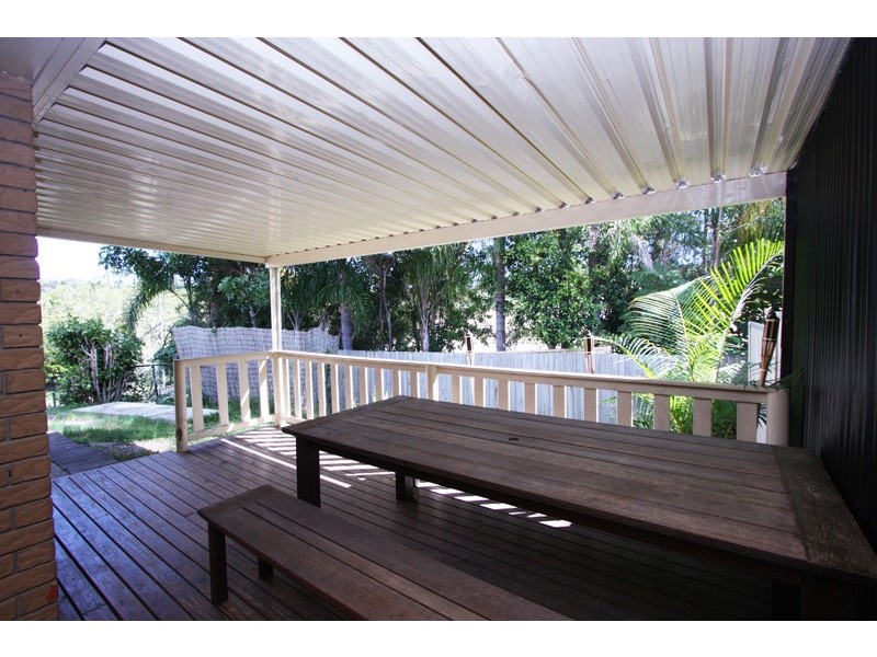 2/9 VINE ST, Oxenford QLD 4210