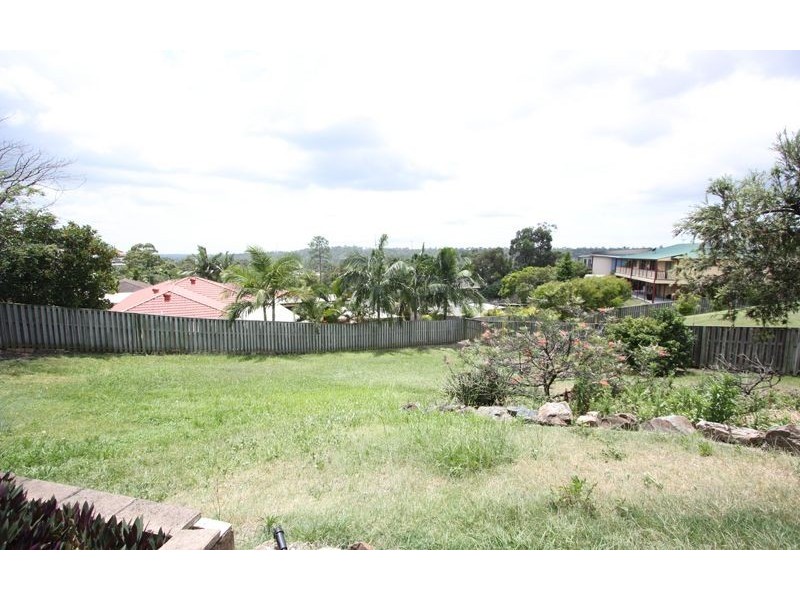 52 Palmerston Drive, Oxenford QLD 4210