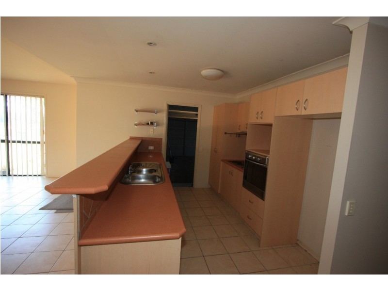 14 River Heights Dr, Upper Coomera QLD 4209