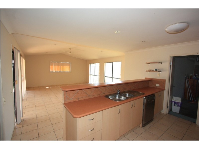 14 River Heights Dr, Upper Coomera QLD 4209