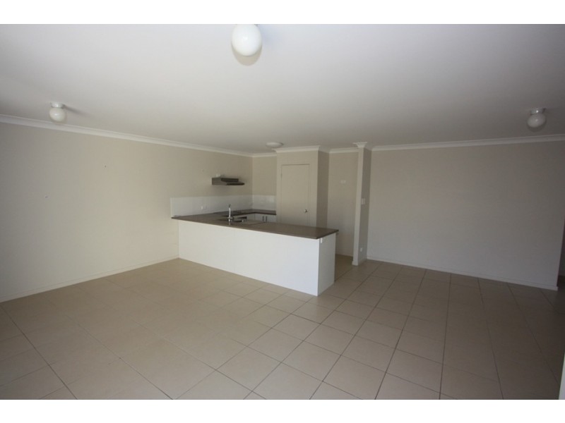 55A WUNBURRA CIRCLE, Pacific Pines QLD 4211