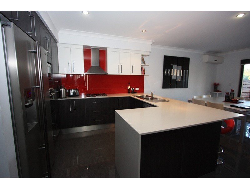 60 Manning Cct, Pacific Pines QLD 4211