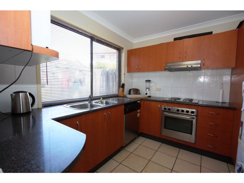 51/141 Pacific Pines Blvd, Pacific Pines QLD 4211