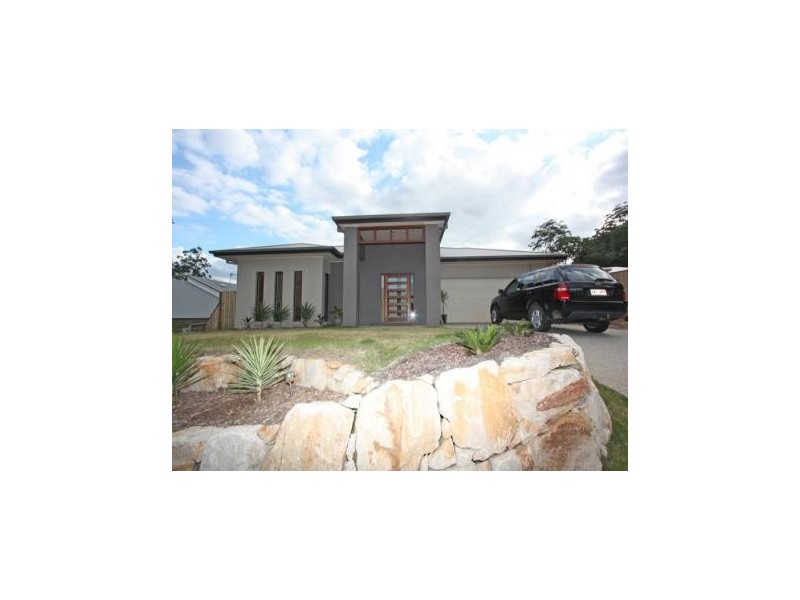 4 Malouf St, Maudsland QLD 4210