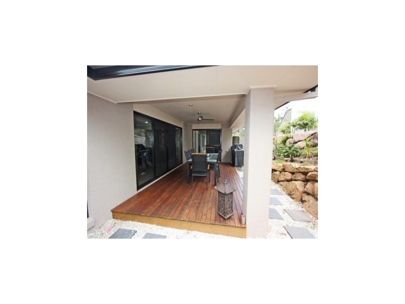 4 Malouf St, Maudsland QLD 4210