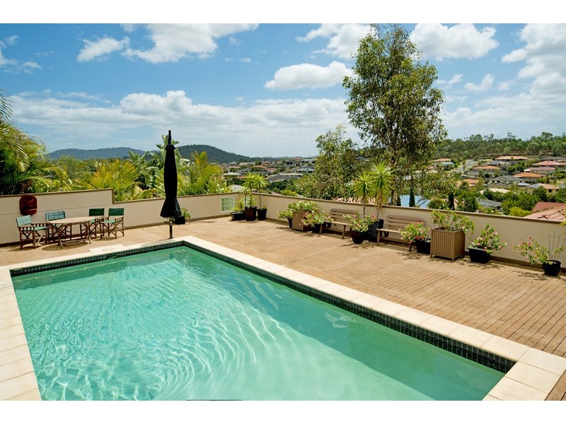 89 SALVADO DR, Pacific Pines QLD 4211