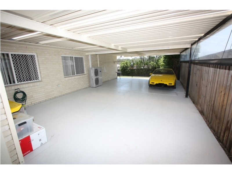 89 SALVADO DR, Pacific Pines QLD 4211