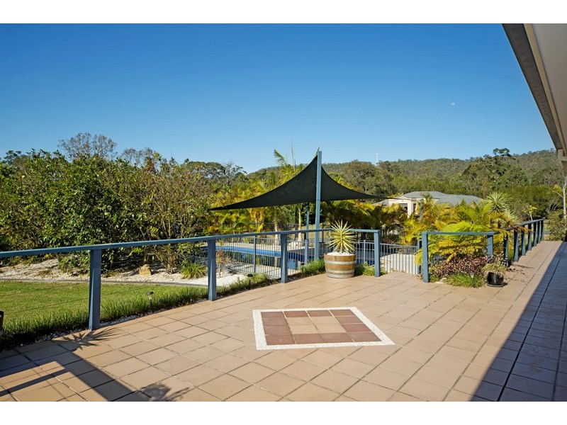 25 Howard Hughes Ct, Maudsland QLD 4210