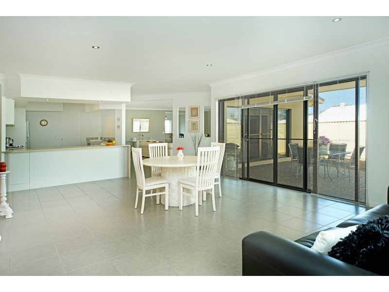 10 Torrington St, Upper Coomera QLD 4209