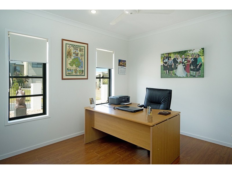 10 Torrington St, Upper Coomera QLD 4209