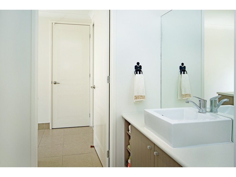 10 Torrington St, Upper Coomera QLD 4209