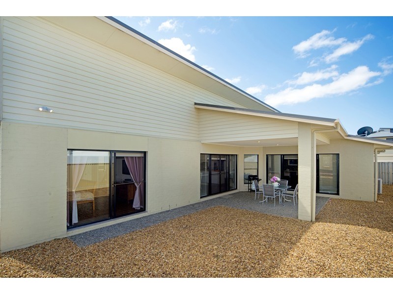 10 Torrington St, Upper Coomera QLD 4209