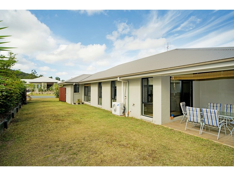 6 Macleay Cct, Upper Coomera QLD 4209