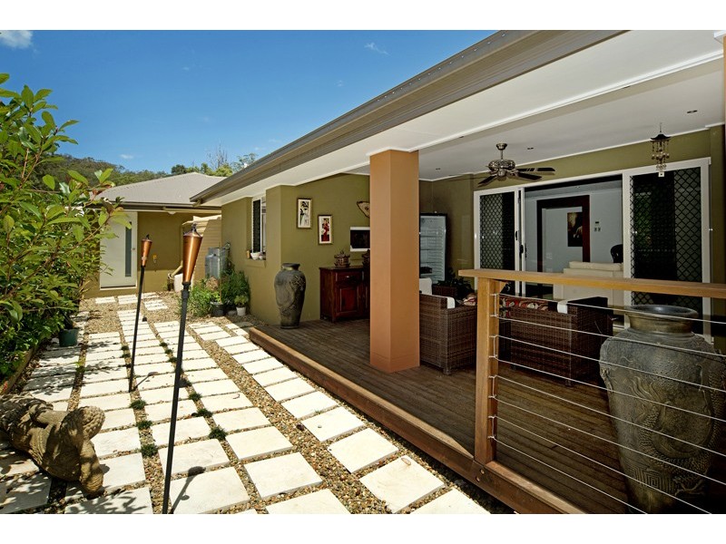 3 PORTIMAO CT, Oxenford QLD 4210