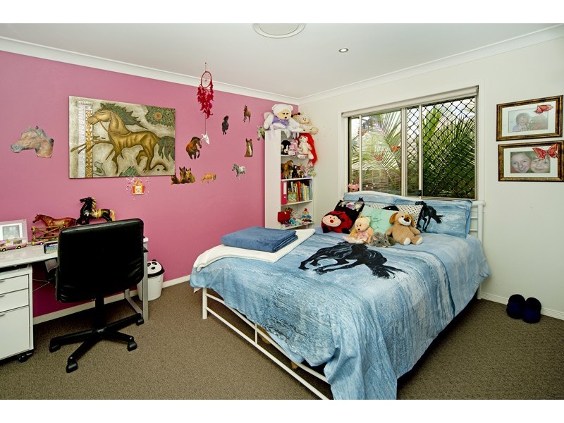 3 PORTIMAO CT, Oxenford QLD 4210