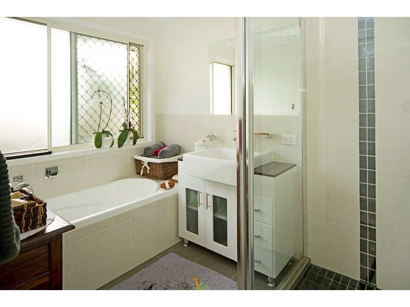 3 PORTIMAO CT, Oxenford QLD 4210