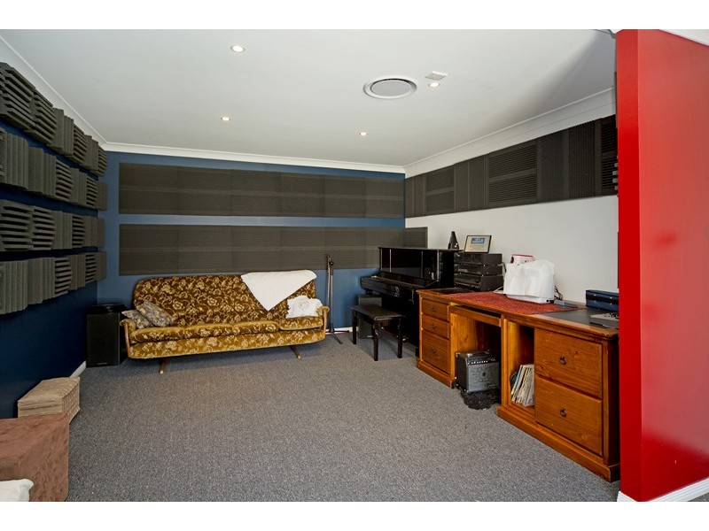 3 PORTIMAO CT, Oxenford QLD 4210