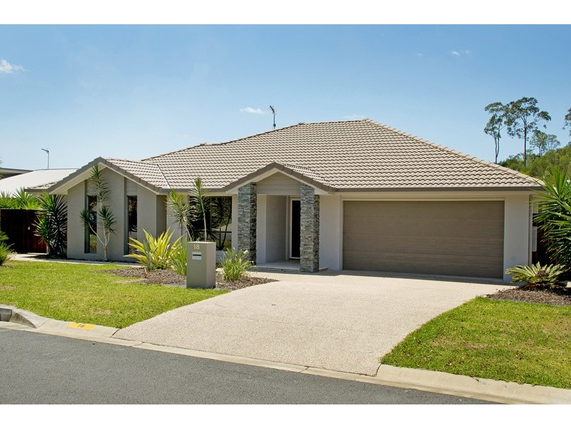 18 ELKINS ST, Pacific Pines QLD 4211