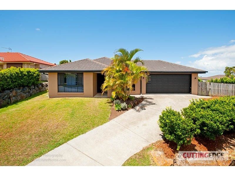 1 Makemo Street, Pacific Pines QLD 4211