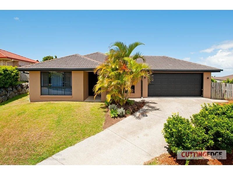 1 Makemo Street, Pacific Pines QLD 4211