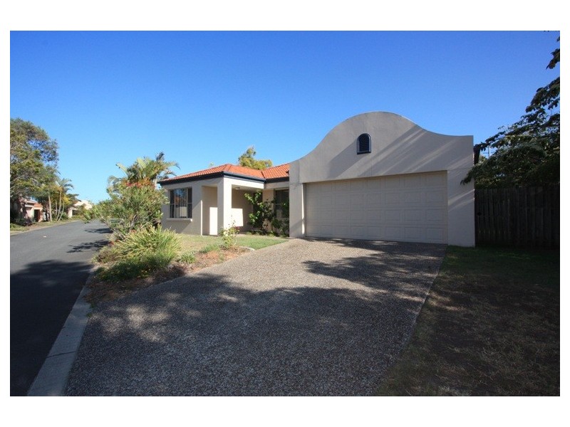 1 STUDIO DR, Pacific Pines QLD 4211