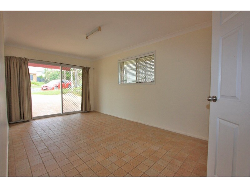 15 Adam St, Oxenford QLD 4210