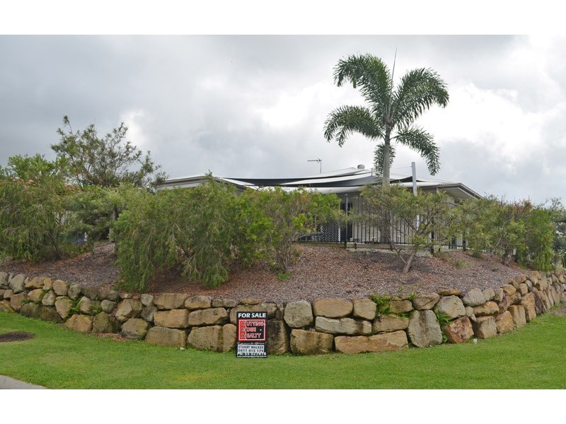 1/1 Lawley Street, Pacific Pines QLD 4211