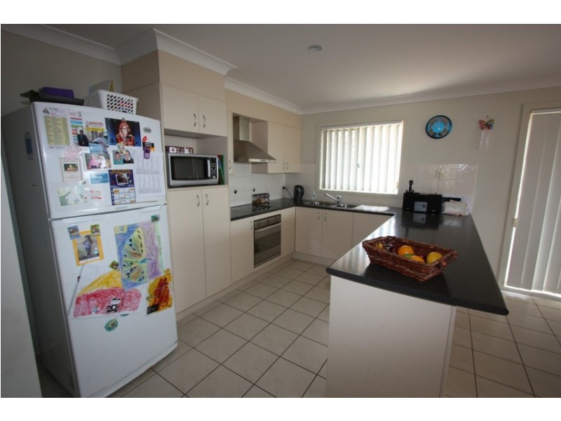 11 ERSKINE ST, Upper Coomera QLD 4209