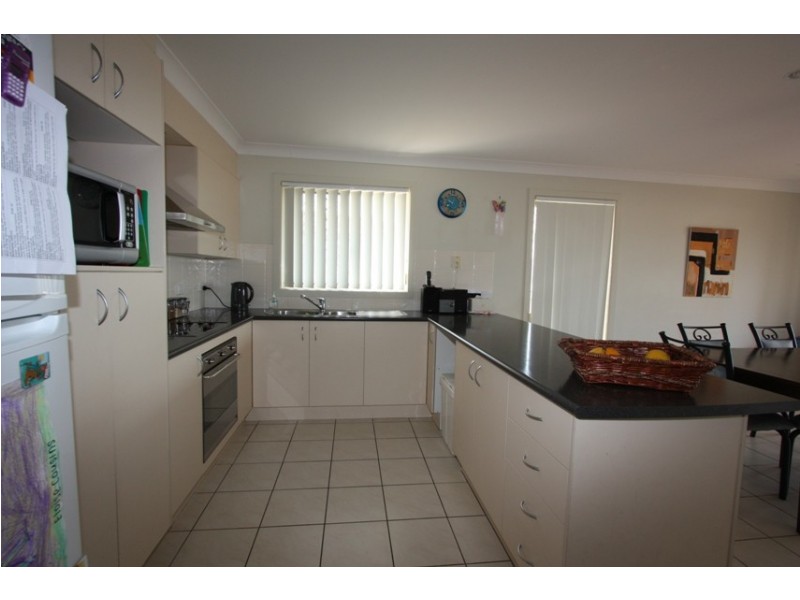 11 ERSKINE ST, Upper Coomera QLD 4209