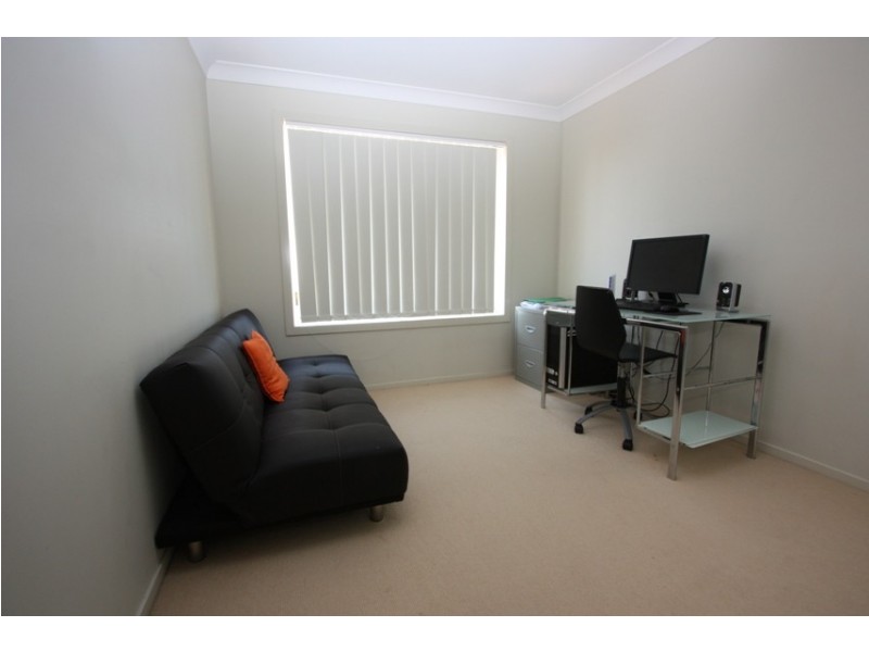 11 ERSKINE ST, Upper Coomera QLD 4209