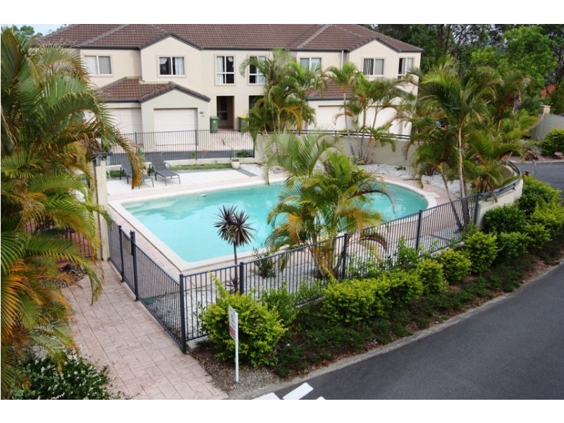 4/60 ANCONA ST, Carrara QLD 4211