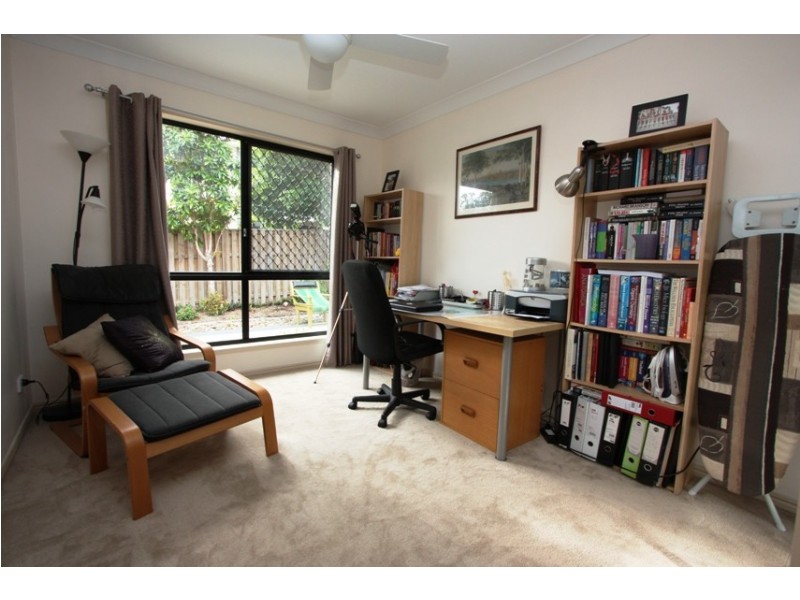 4/60 ANCONA ST, Carrara QLD 4211