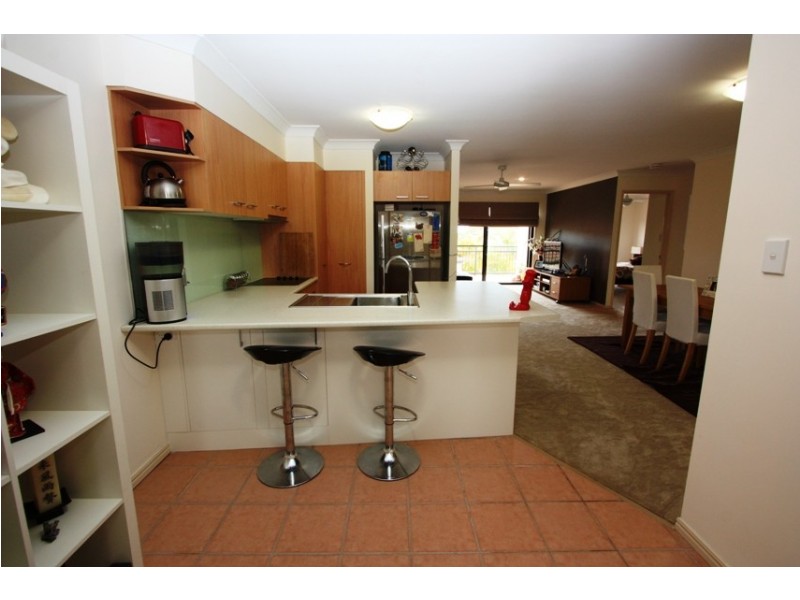 4/60 ANCONA ST, Carrara QLD 4211