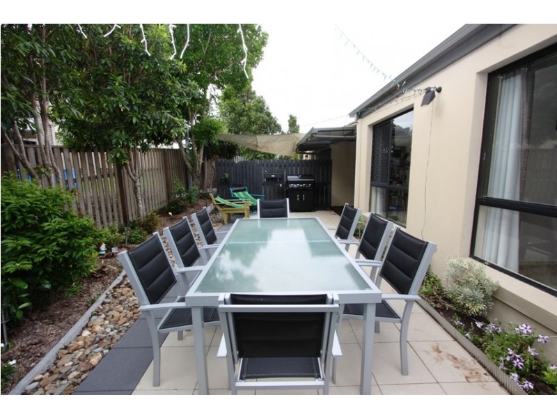 4/60 ANCONA ST, Carrara QLD 4211