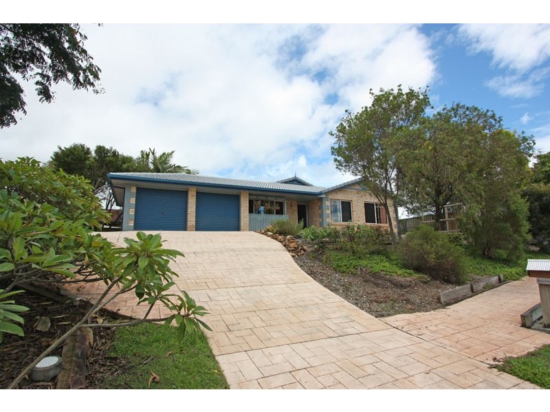 1 GALAPAGOS WAY, Pacific Pines QLD 4211