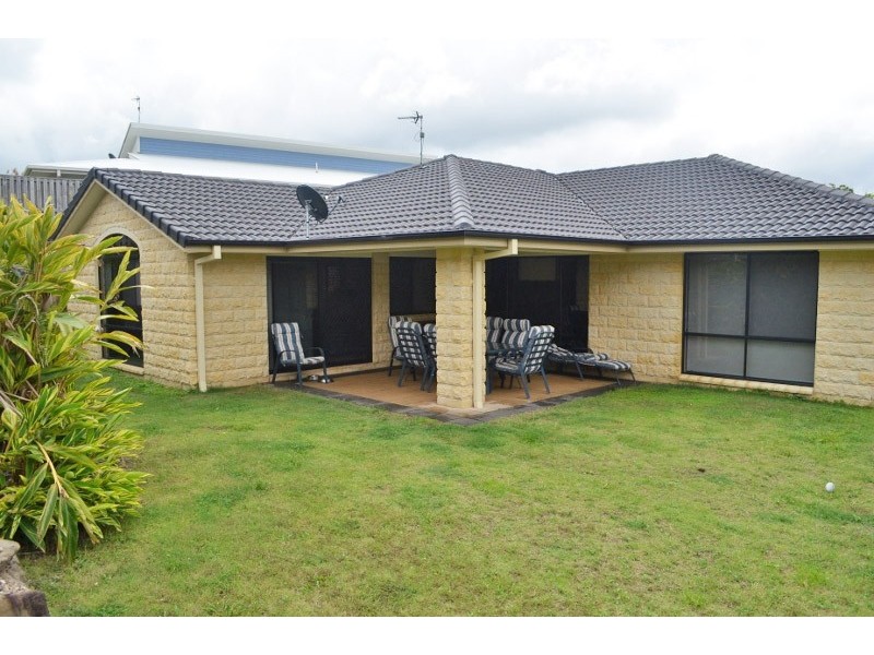 57 Laughlen Chase, Pacific Pines QLD 4211