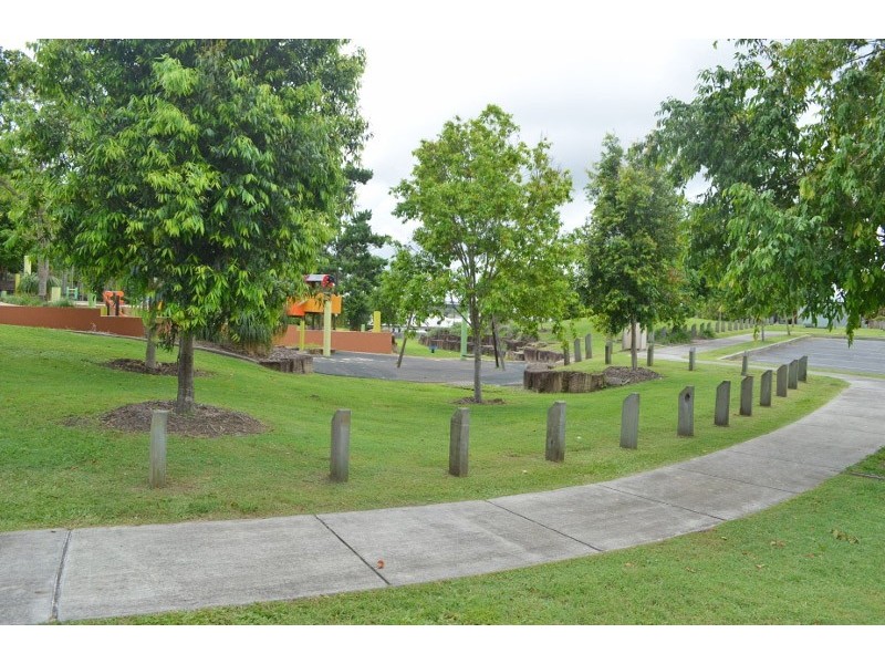 57 Laughlen Chase, Pacific Pines QLD 4211