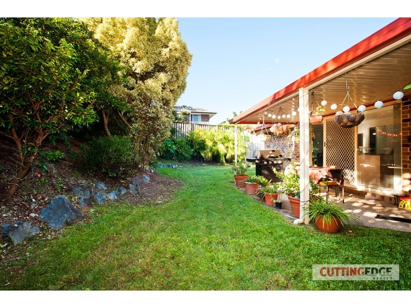 7 Malekula Rise, Pacific Pines QLD 4211