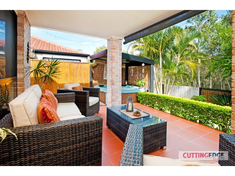 3/141 PACIFIC PINES BLVD, Pacific Pines QLD 4211