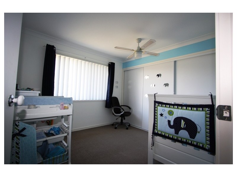 5 Gascoyne st, Pacific Pines QLD 4211