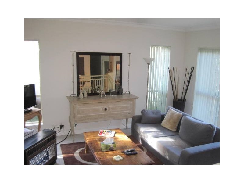 54a Deepwater Rd, Castle Cove NSW 2069