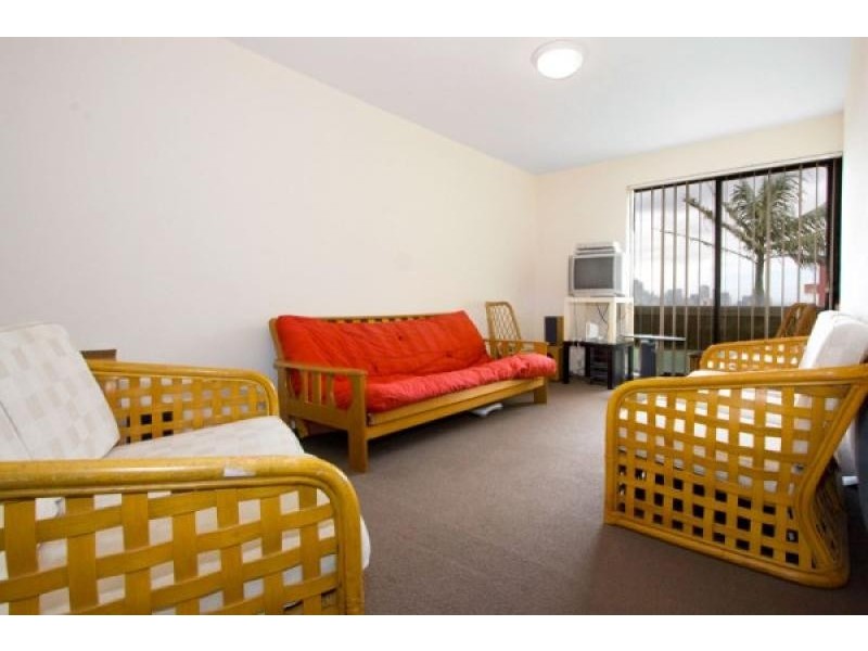7/1 Raymond Rd (via 1 Anderson Rd), Neutral Bay NSW 2089