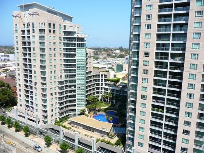 602/2A Help Street, Chatswood NSW 2067