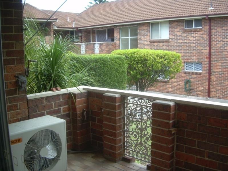 2/437 Lyons Road, Five Dock NSW 2046