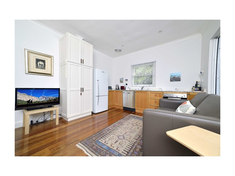 11 Carr St – Corner of Carr and Clifton St, Waverton NSW 2060