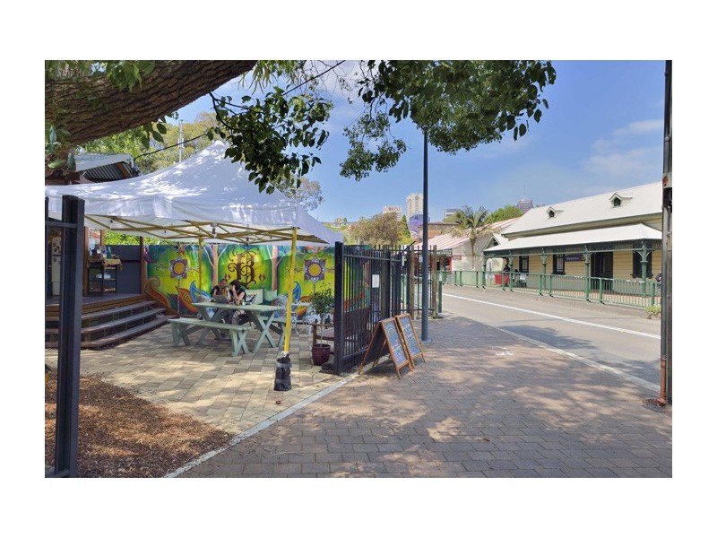 11 Carr St – Corner of Carr and Clifton St, Waverton NSW 2060