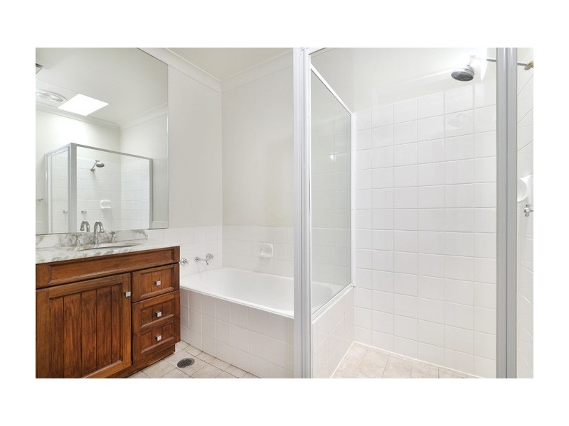 2/2 Trafalgar Street, Crows Nest NSW 2065