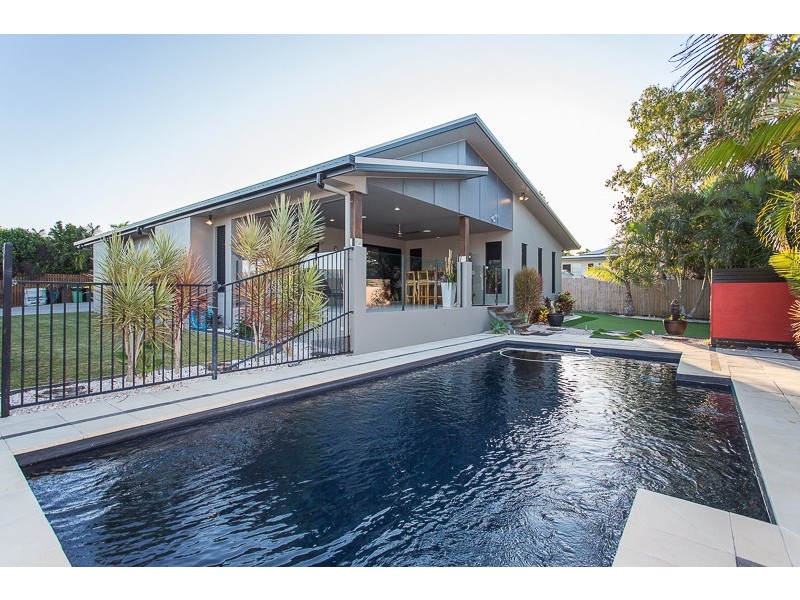 3 Sharp Street, Rural View QLD 4740