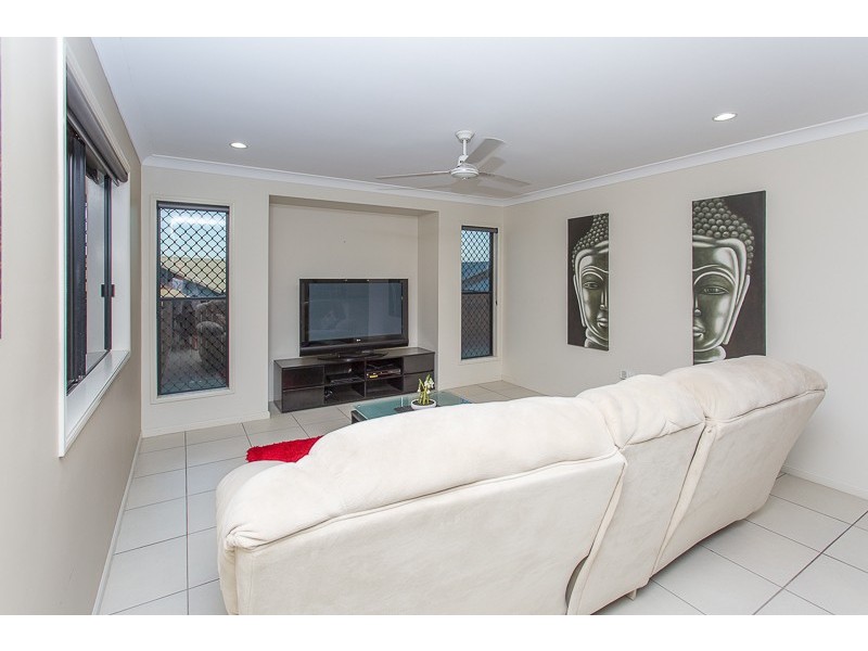 3 Sharp Street, Rural View QLD 4740